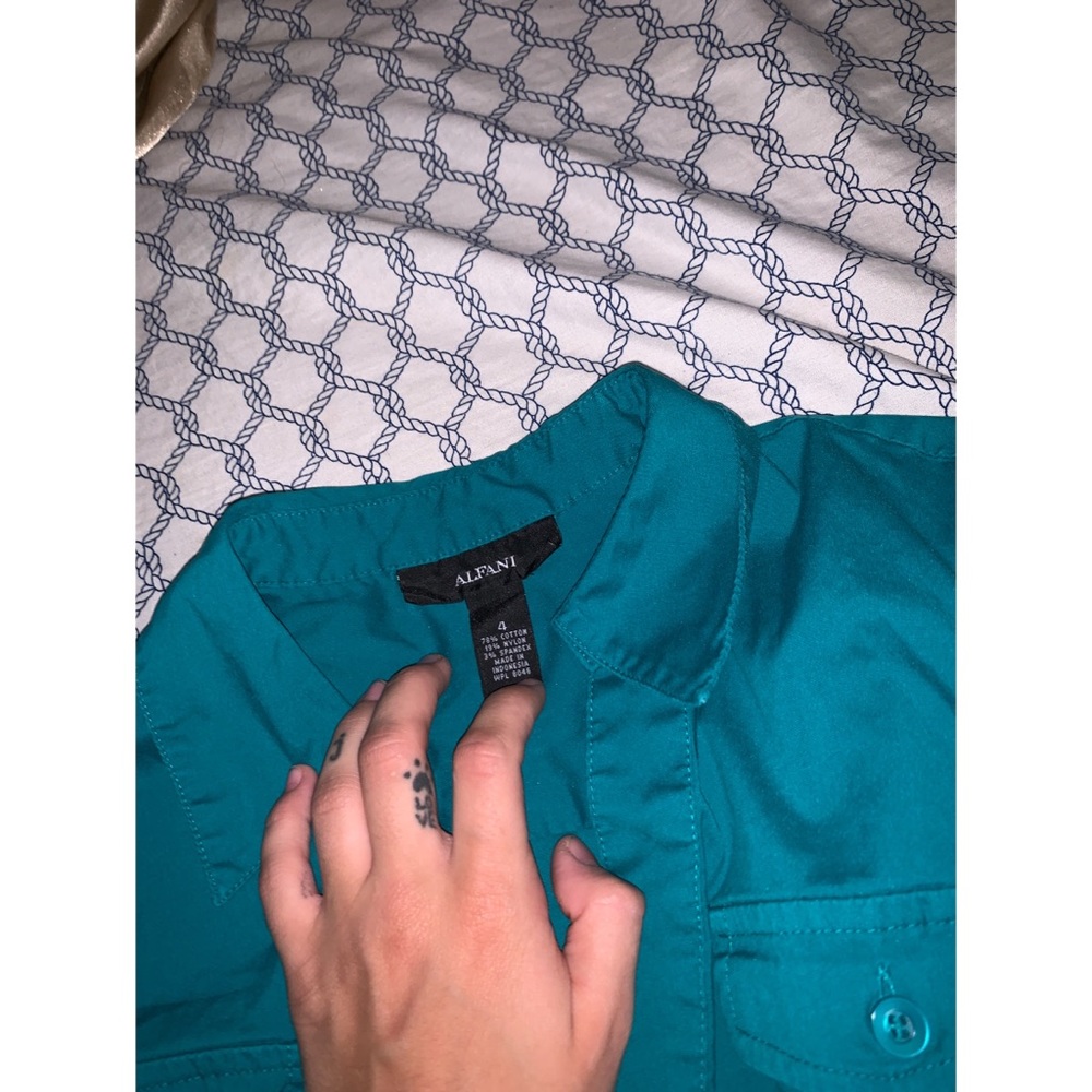 🌺 .•SALE•. Alfani button up